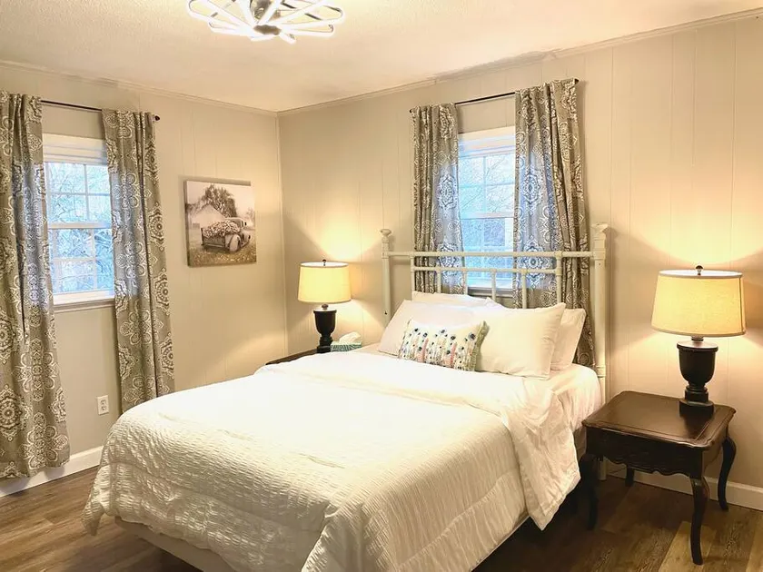 The Country Bumpkin, Private country getaway! - Image 1