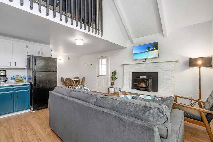 Tidal House #1 - Ocean Shores Chalet - Image 1