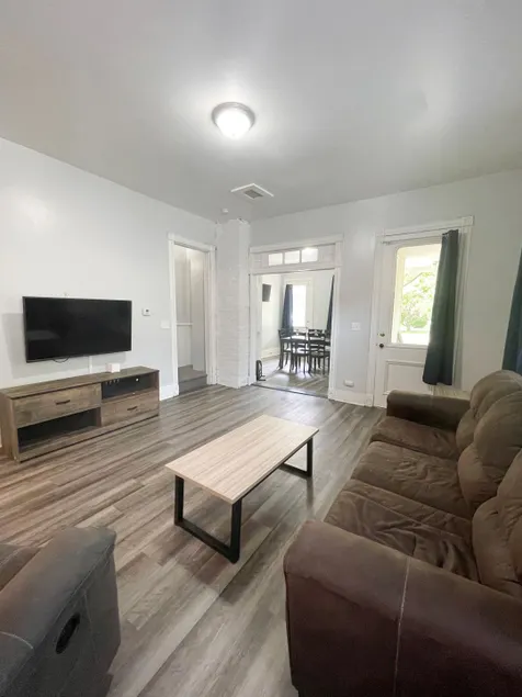 Triple Play Apt 1 All Star Baseball Rentals - Image 1