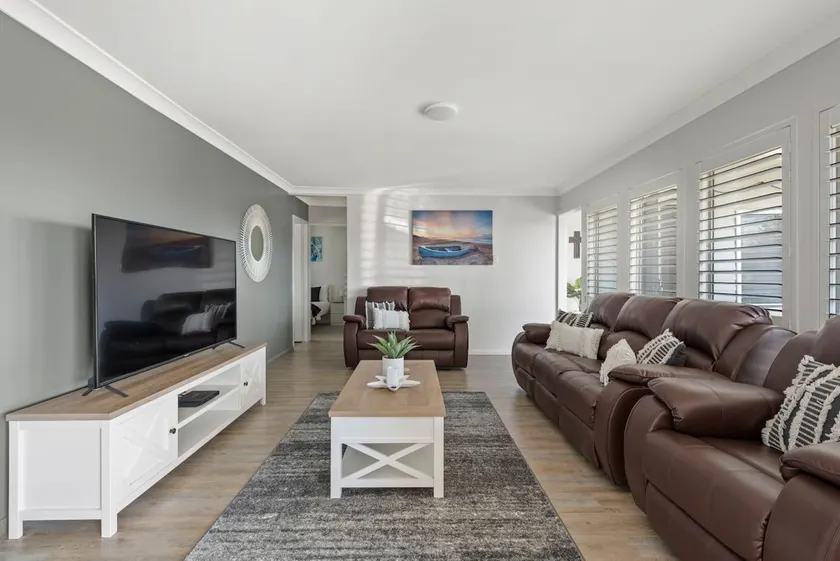 Beach Views on Excellent - Belle Escapes Jervis Bay - Image 1