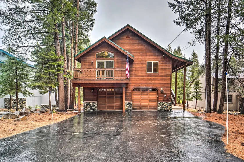 Fahrräder, Grill & Aussicht: Luxuriöse Truckee Hütte! - Image 1