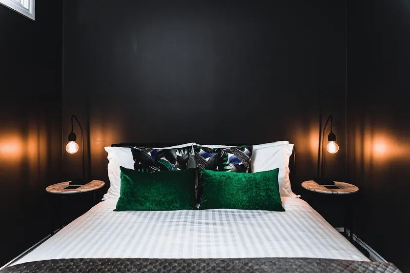 D - The Daylesford - One Bedroom Spa Apartment - Image 1