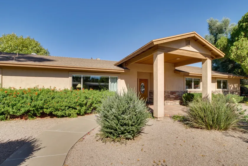 Mesa Retreat: Pool, Hot Tub & Yard Near Downtown - Image 1