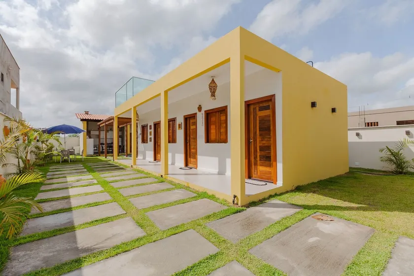 Casa Amarela (Yellow House) - Santo Amaro - Image 1