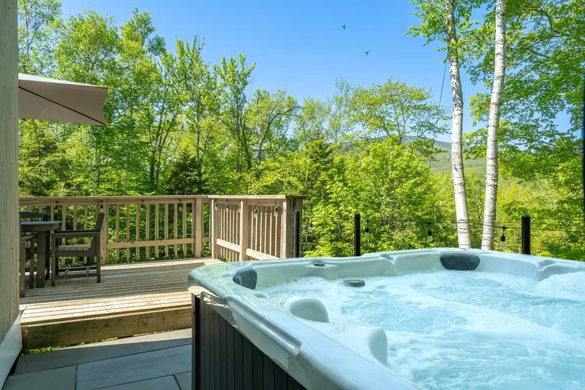 Hilltop Hideaway: Stratton Views | Hot Tub | A/C - Image 1