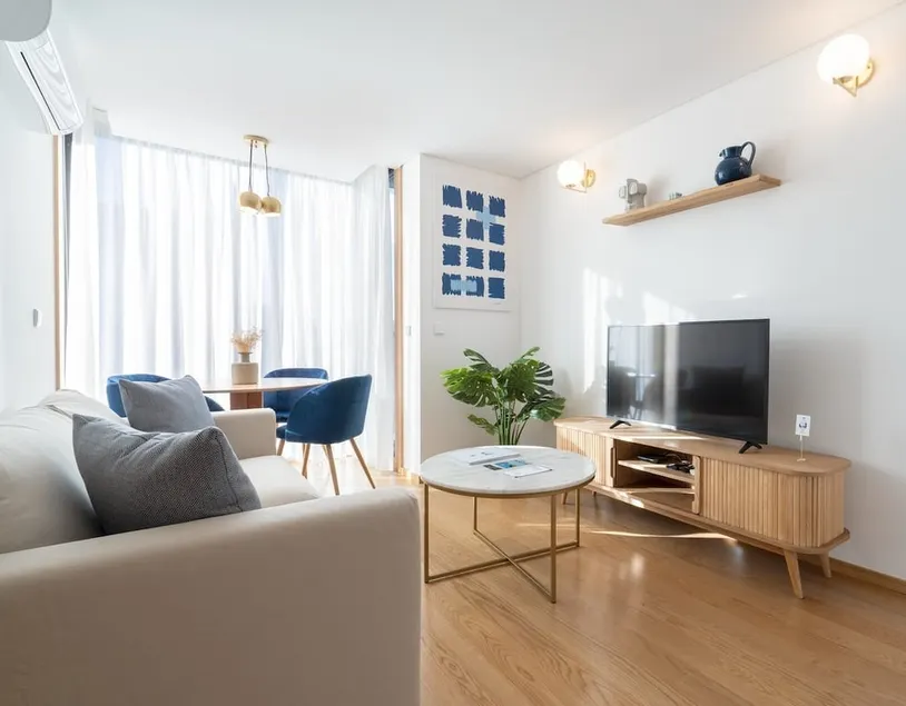 LuxiStay Good Success Habitatio – Prime Flat - Image 1