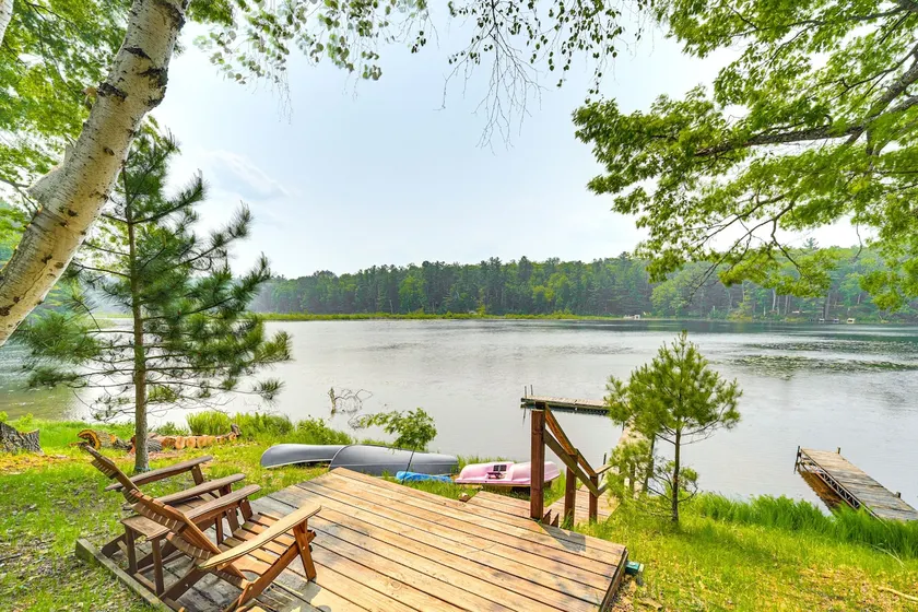 Four-Season Lake Cabin w/ Canoe & Paddle Boat! - Image 1