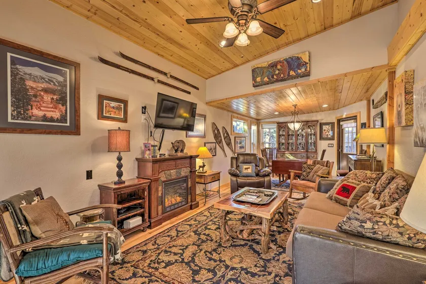 6 Mi to Slopes! Mtn-View Breck Gem w/ Resort Perks - Image 1