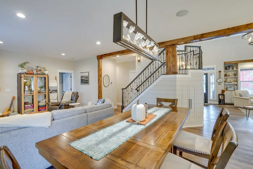 Cozy Bend Home - Walk to Old Mill District! - Image 1