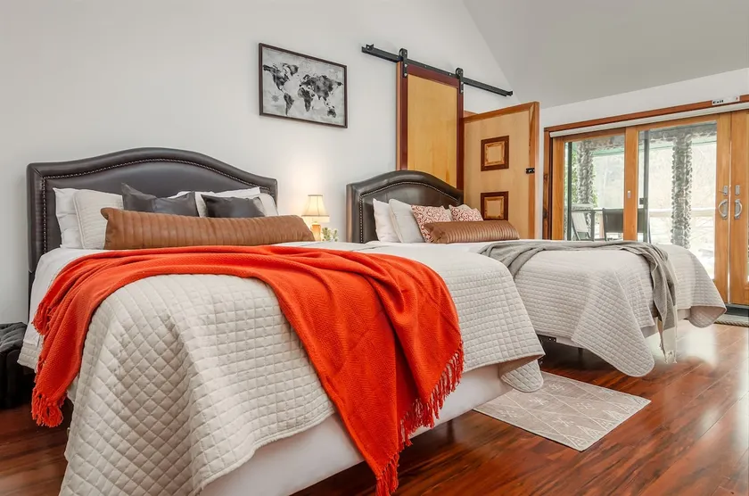 Park & Parlour Suites at New Park - Image 1