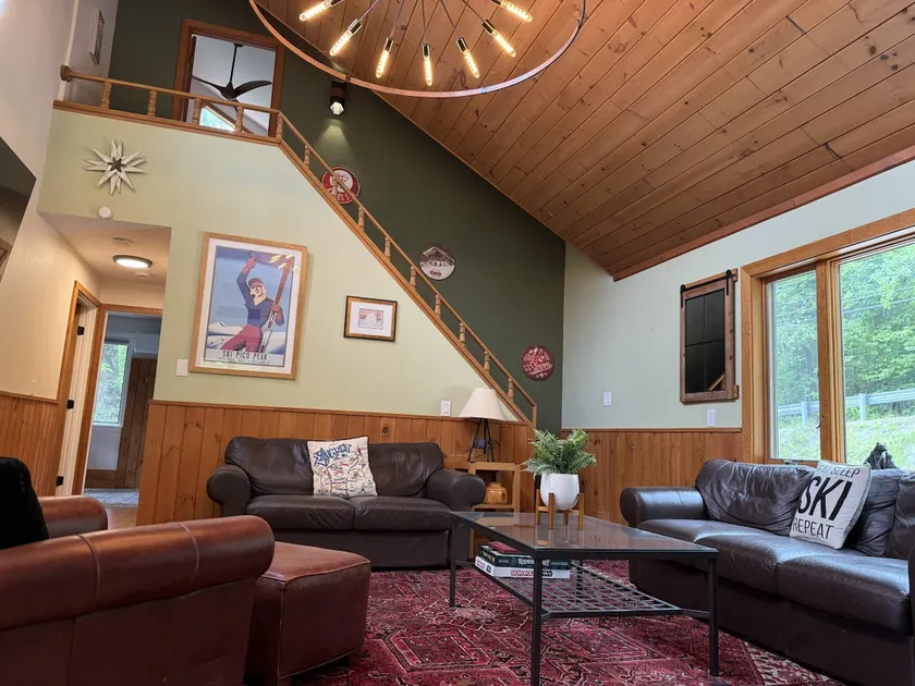 ThreeBears- AC, Hot Tub, Views, Fire Pit, Grill - Image 1