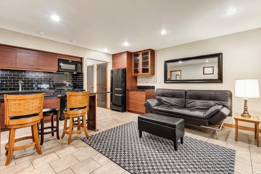 Ground level Condo near Downtown Bend - Image 1