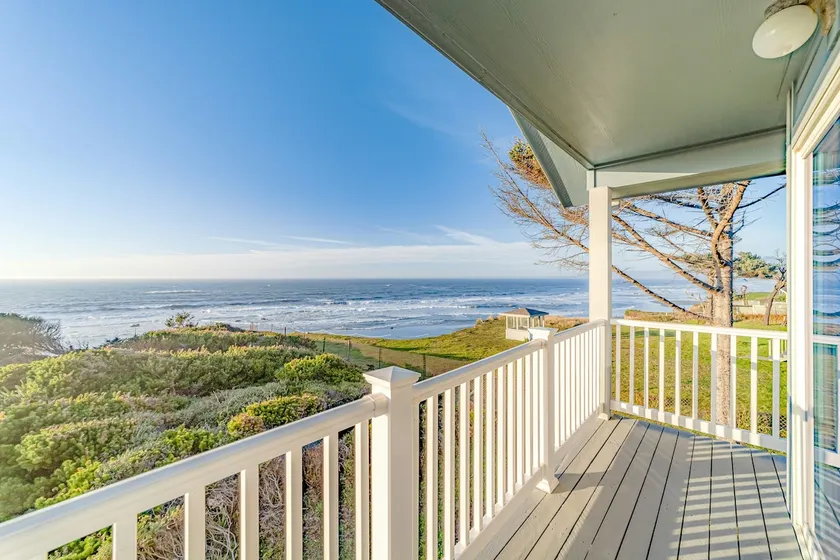 Dog-friendly ocean view home with WiFi, remote wor - Image 1