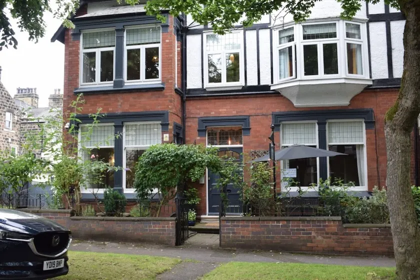 Whole house Booking - Image 1