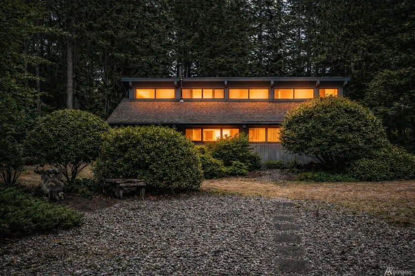 The Gathering Place: 2 Homes on 5 Acres Ebey's - Image 1