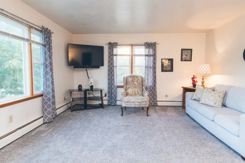 Retreat to Bass Creek 2 BR Apartment A Your Escape - Image 1