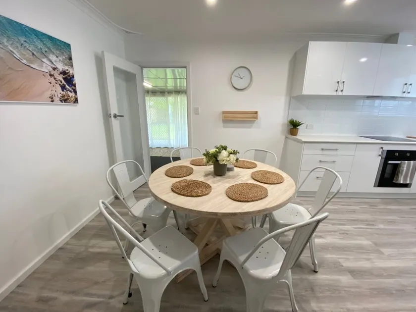 Peppermint Cottage - Image 1