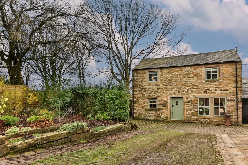 Finest Retreats - Middle Warble Stables - Image 1