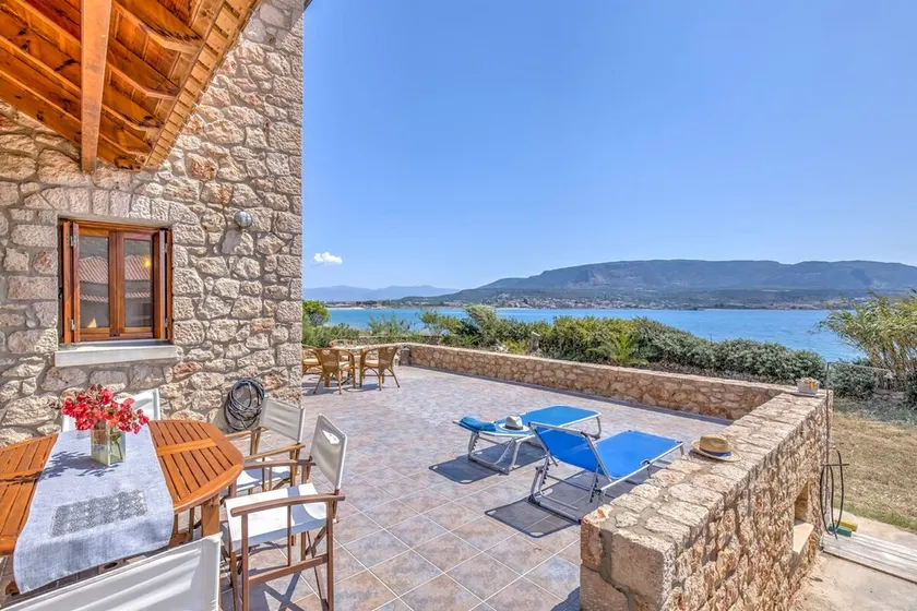 Appartement de vacances adapté aux familles avec jardin, barbecue et terrasse | Vue sur l'eau | Parfait pour le travail à distance - Image 1