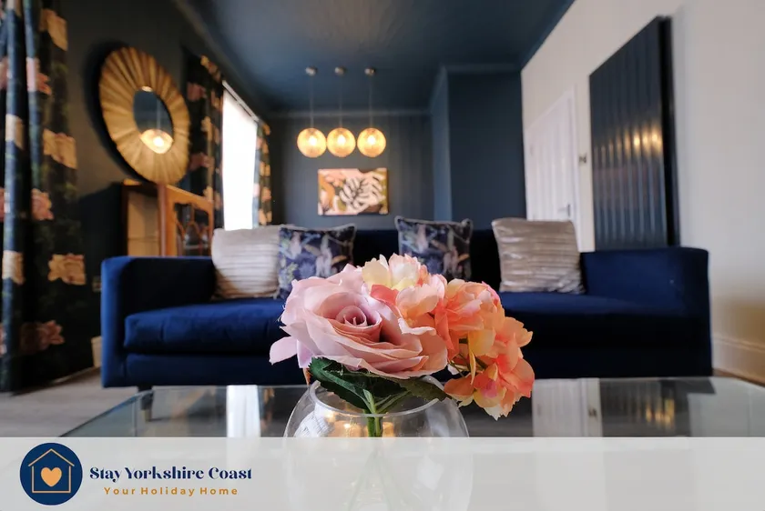 Crows Nest | Spacious Modern Apartment | North Bay - Image 1