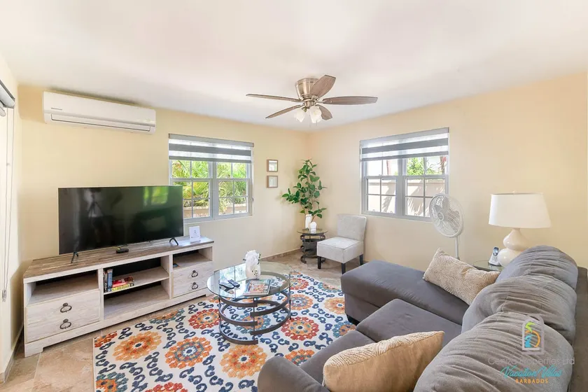 Serene Escape: Porch, Near Dover Beach & Dining - Image 1