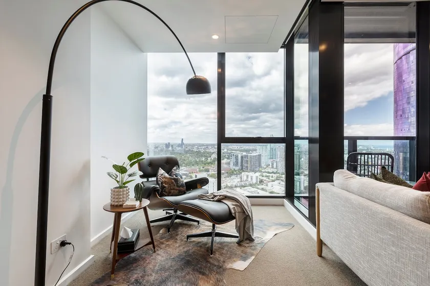 Scandinavian designer stay with 270° cityscapes - Image 1