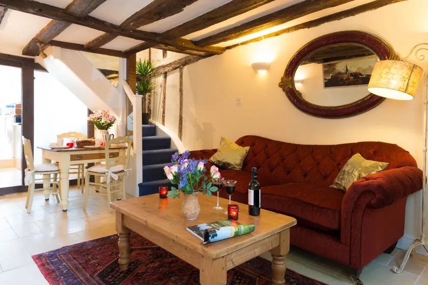 Meddlars a historic cottage on the countryside edge of a vibrant Market Town - Image 1