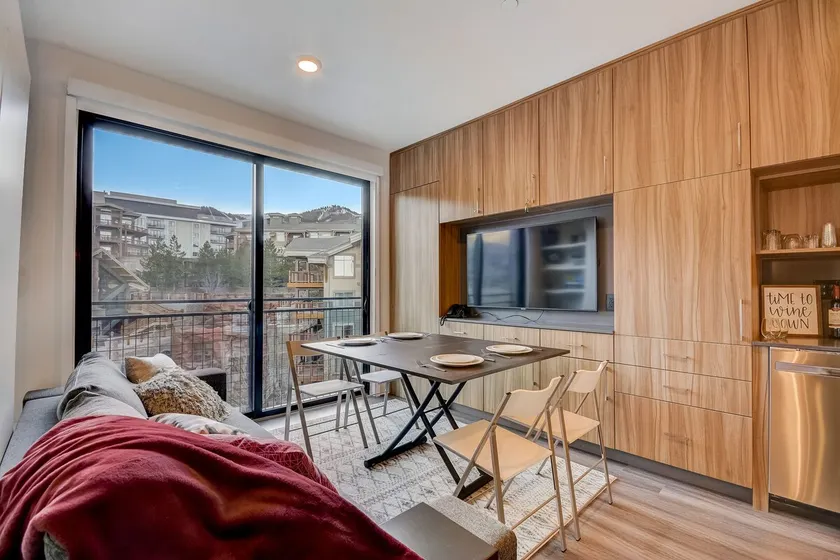 Canyon Haus Studio | Mountain Views | Steps to Red Pine Gondola | Pool & Hot Tub - Image 1