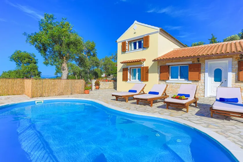 Villa Isavros, privacy, amazing views, lovely pool, sunsets - Image 1