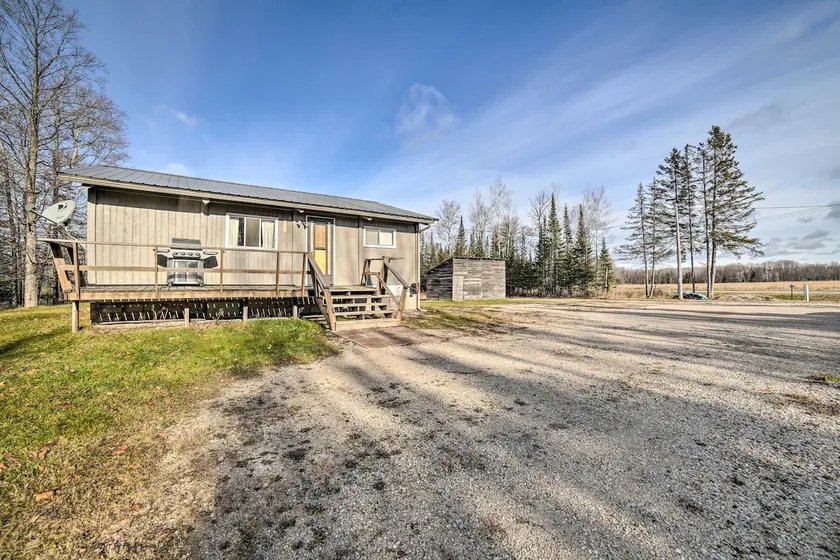 Cornell Home w/ Fire Pit & Hunting Access! - Image 1