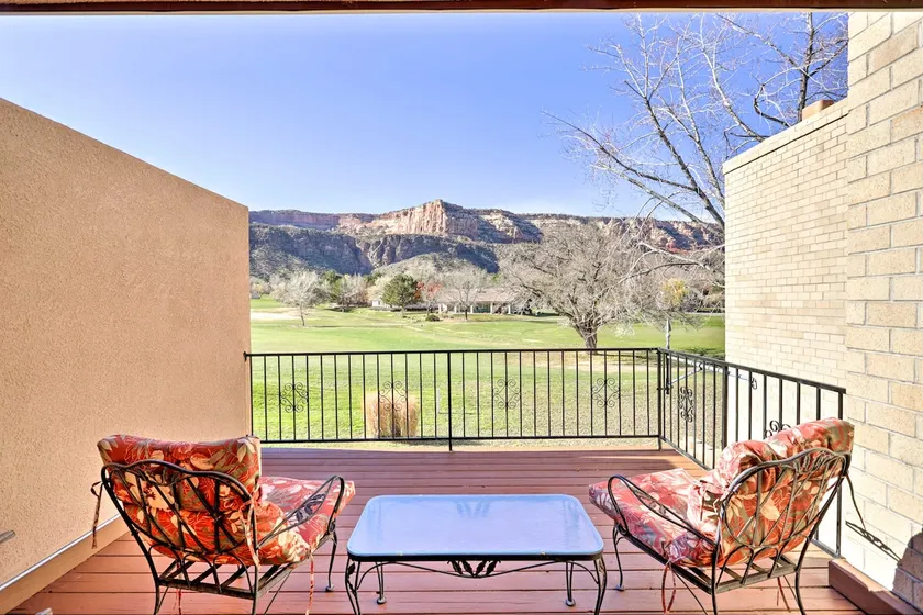 Grand Junction Golf Course Condo w/ Balconies - Image 1