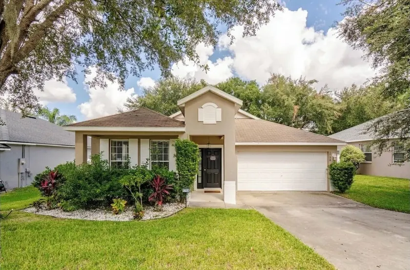 Modern 3BR Near Wekiwa Springs & Orlando - Image 1