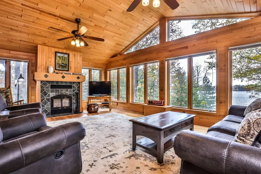 Beautiful lakeside home with firepit and dock! - Image 1