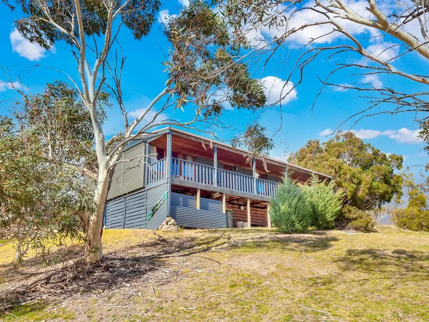 Little Lodge - Image 1