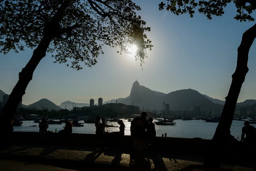 Urca Getaway with Privileged View! - Image 1