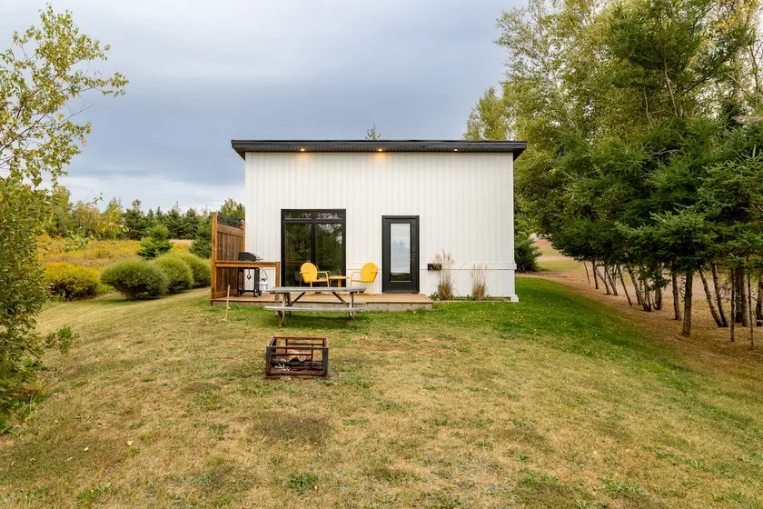 Cozy Guesthouse in Mount Stewart - Image 1