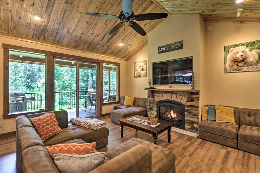 Bigfork Modern Living - Pet & Family Friendly! - Image 1