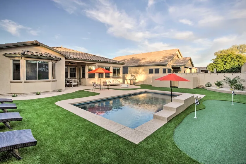 Pool & Game Room: Home in Goodyear Near Golfing - Image 1