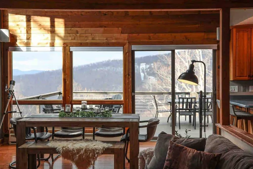 Cozy Cottage - Mountain Views • Fire Pit • Near Wintergreen - Image 1