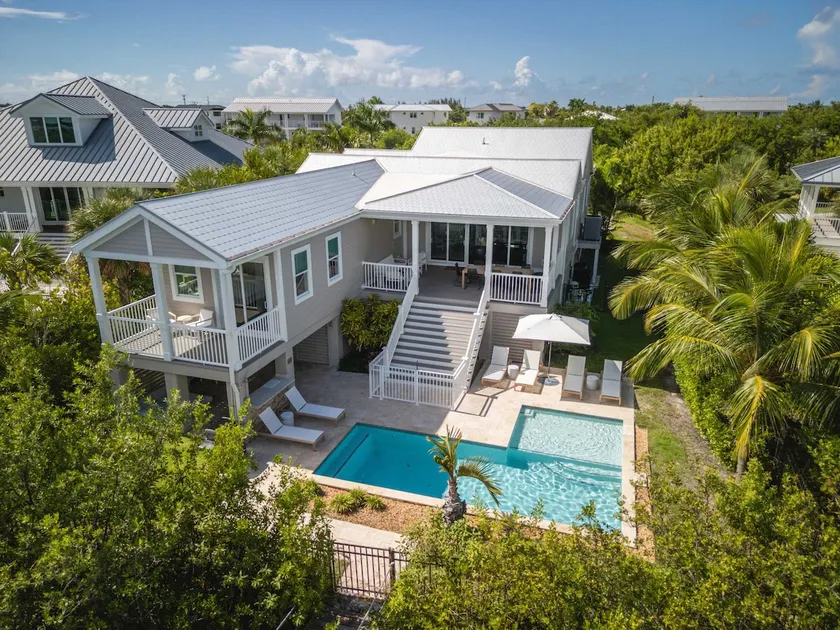 Aquaria House -Pool & Boat Dock - Image 1