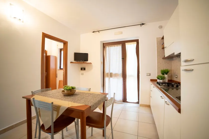 Apartment ulivo with pool and private beach - Image 1