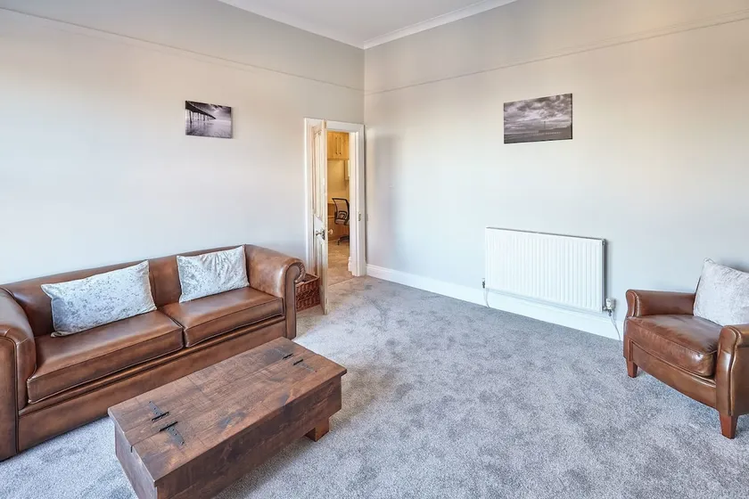 Host & Stay - Cattersty Hideaway - Image 1