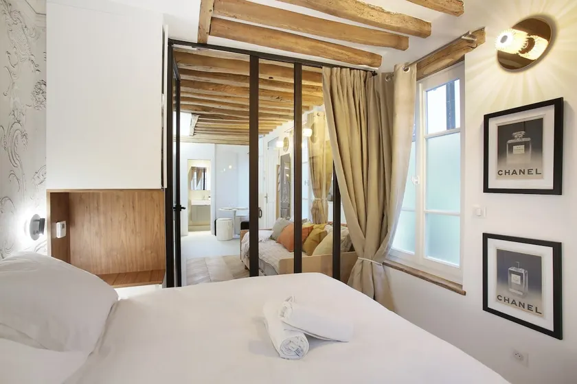 Superbe appartement Place des Vosges Le Marais - Image 1
