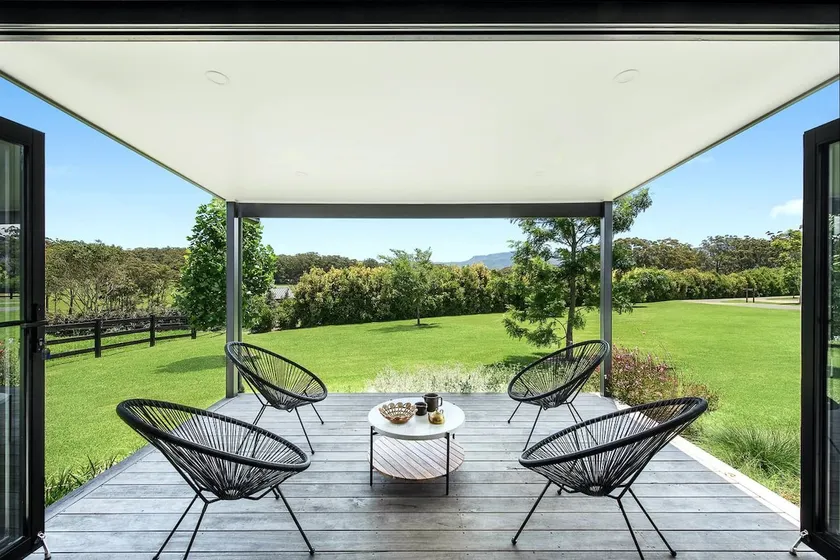 Berry Boutique Getaway - The Stables - Image 1