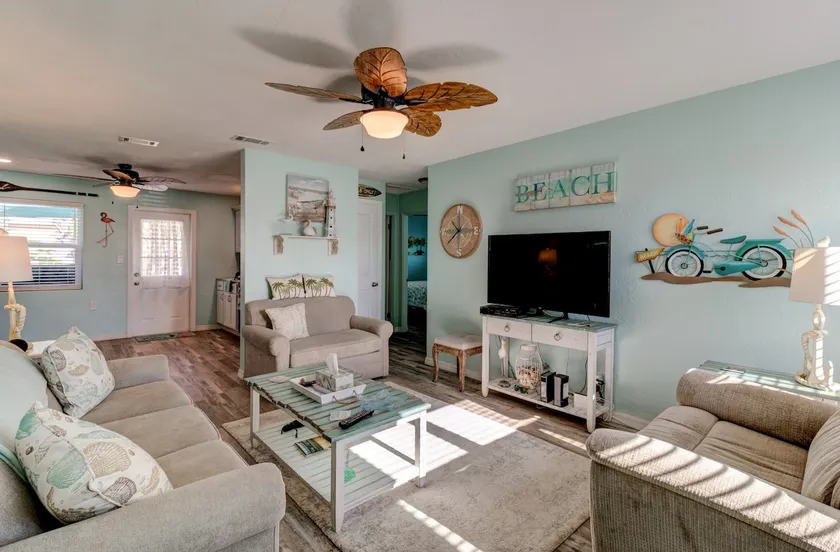 Tropical Retreat - Image 1