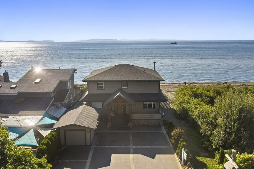 New Beautiful Waterfront at Sandy Point - Image 1