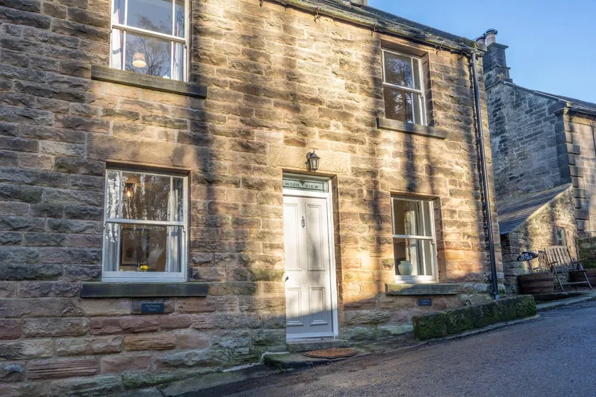 Peak Cottage - Image 1