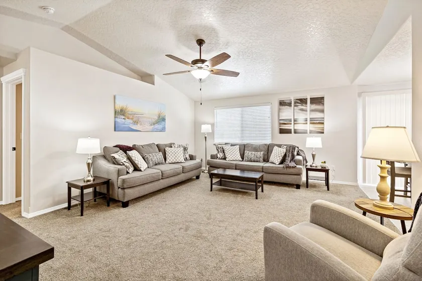 2Min>RedhawkGolfCourse★LongStays★300mbps★1300ft²★ - Image 1