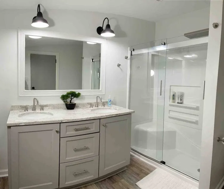 Spacious & Inviting Home in Denver, NC - Image 1