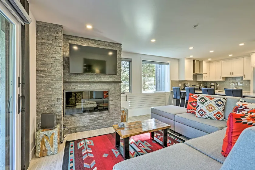 Cozy-Luxe Colorado Condo Next to Base Village - Image 1